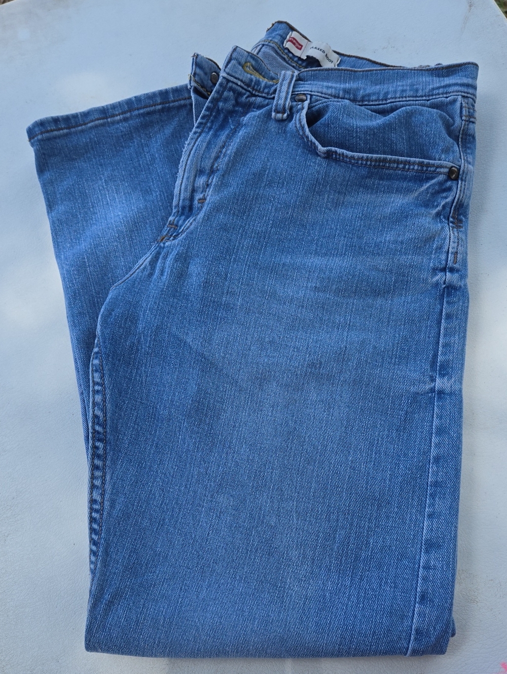 Wrangler Medium Blue Relaxed Boot Fit Jeans